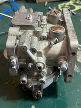 Cargar imagen en el visor de la galería, 150 hp Yamaha CARBURETOR SET 6R2-01 6R2-14301-02-00 6R2-14302-02-00 6R2-14303-02-00 International Two Stroke 1986-1995