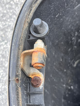 Load image into Gallery viewer, f 115 hp Yamaha TOP COWLING 6EK-42610-00-00 four stroke 2014-2020