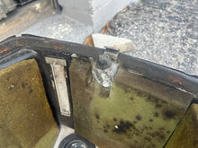 Load image into Gallery viewer, 60 hp Mercury Bigfoot engine cover TOP COWL Two Stroke 3 Cylinder 4000-813010 some compatibility 40 45 50 55 hp