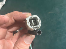 Cargar imagen en el visor de la galería, BF 50 40 HP Honda 32160-ZW4-H110 IGNITION CONTROL MODULE (CDI) CABLE ASSY oem