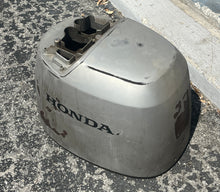 Load image into Gallery viewer, BF 90 HP Honda Cowling 63100-zw1-030za, compatible 75 hp engine cover lid top AIR BAFFLE REMOVED