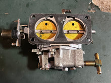 Load image into Gallery viewer, 225 200 hp Mercury CARBURETOR SET WM-47 3311-818639A12 818639A13 818639A14 two stroke 3.0 liter CLEAN - NEED NEW BOWL GASKETS
