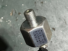 Lade das Bild in den Galerie-Viewer, f 250 hp Yamaha KNOCK SENSOR 6P2-85780-00-00 four stroke 2005-2018 some 200 225 compatibility