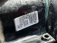 Lade das Bild in den Galerie-Viewer, sold local mar3-2026——350 hp Mercury Verado POWER TRIM ASSEMBLY 8M0118297 four stroke