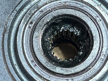 Load image into Gallery viewer, f 115 hp Yamaha 67F-13300-10-00 OIL PUMP 2004-2016 four stroke