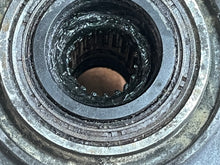 Cargar imagen en el visor de la galería, f 75 90 100 115 hp Yamaha 67F-13300-10-00 OIL PUMP 2004-2016 four stroke