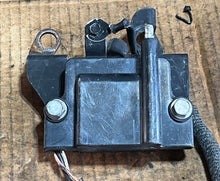 Load image into Gallery viewer, 115 - 300 hp Evinrude E-tec 0587275 IGNITION COIL two stroke 2010