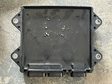 Lade das Bild in den Galerie-Viewer, f 250 hp Yamaha ECU ENGINE CONTROL UNIT 6P2-8591A-22-00 f8t60172 four stroke 2005-06 6P2-20 6P2-21 6P2-23 6P2-24