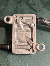 Cargar imagen en el visor de la galería, DT 6 hp Suzuki FUEL PUMP 15100-98610 two stroke 1999 4 & 5 hp compatible 1988-2002