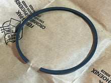 Cargar imagen en el visor de la galería, 200 - 300 hp Mercury 3.0 Liter 39-816106 Crankshaft RING SEAL Mercruiser 39-843198T01 Two Stroke