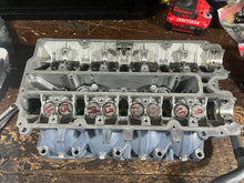 Load image into Gallery viewer, sold ebay april2025——f 115 hp Yamaha 2003 Cylinder Head 68V-11110-00-94 four stroke 2000-2011 68V-W009A-01-1S