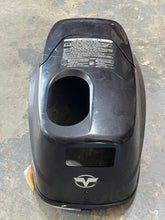 Cargar imagen en el visor de la galería, MFS 4 hp Tohatsu 3GRQ676451 TOP COWL ASSY MFS4c 5HP 6HP may also work in place of 3GRQ676452