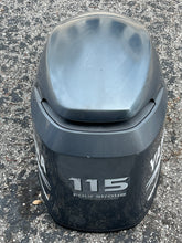 Cargar imagen en el visor de la galería, f 115 hp Yamaha TOP COWLING 68V-42610-10-8D four stroke 2002-2004