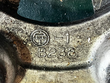 Load image into Gallery viewer, DT 150 200 225 hp Suzuki IGNITION STATOR pulser 32103-92e10 32160-87D11 Two Stroke off Super Six efi