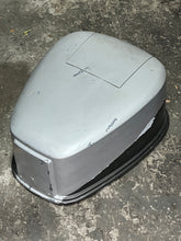 Cargar imagen en el visor de la galería, 115 HP Yamaha Cowling engine cover 6E5-42610-41-EK two stroke 84-89 nla outboard