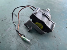 Cargar imagen en el visor de la galería, 15 - 75 HP Mercury 825096T RELAY efi FOUR STROKE 95643M BRACKET oem