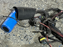 Cargar imagen en el visor de la galería, 115 130 hp Evinrude E-tec BASE & Engine wiring HARNESS ASSEMBLY 0587004 two stroke 2010