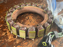 Cargar imagen en el visor de la galería, f 250 hp Yamaha STATOR 6P2-81460-00-00 four stroke 2005-2018 some 200 225 hp