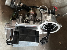 Cargar imagen en el visor de la galería, 150 175 200 225 250 300 hp Yamaha 68F-14182-01-00 VST FLOAT CHAMBER COVER 60V-14182-01-00 PUMP LEAD WIRE 68F-82509-00-00 FUEL FILTER 60V-24251-01-00 2000-2011 two stroke HPDI