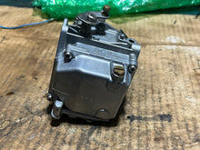 Load image into Gallery viewer, 90 75 hp Yamaha carburetor set with linkages 6H1-14301-07-00 6H1-14302-07-00 6H1-14303-07-00 Two Stroke 1992-2003