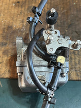Cargar imagen en el visor de la galería, 115 hp Mercury 884586T07 884586T08 884586T09 884586T10 3301-824902-c Carburetor Set WME 111-1 111-2 111-3 111-4 two stroke four cylinder