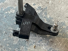 Cargar imagen en el visor de la galería, 175 150 135 115 hp Ficht Evinrude SHIFT LEVER ASSY 0439333 LEVER TO ARM LINK 0343118 0513134  NEUTRAL SWITCH BRACKET two stroke