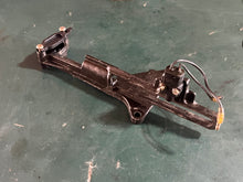 Cargar imagen en el visor de la galería, 135 150 hp Mercury DFI Optimax 8142831 Mounting Shift Cable Bracket OEM 8142834 98889 with 814281A2 SWITCH two stroke outboard motors current # 814283T6