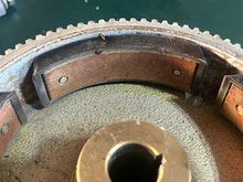 Cargar imagen en el visor de la galería, 8 9.8 hp Tohatsu Nissan 3B2061941 FLYWHEEL CUP, 350760110 BRACKET, 350-76010-0 350760100 STARTER MOTOR f & p type electric start package nla Two Stroke