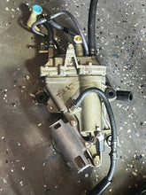 Lade das Bild in den Galerie-Viewer, f 225 200 hp Yamaha vst FLOAT CHAMBER ASSY 69J-14180-21-00 vst 2005 four stroke COVER 69J-14182-10-00, CHAMBER 69J-14181-00-00, tested FUEL PUMP 69J-13907-03-00