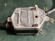 Cargar imagen en el visor de la galería, 90 hp Yamaha FUEL PUMP 692-24410-00-00 (25-90hp compatible) FILTER 61N-24560-00-00