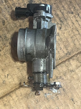 Lade das Bild in den Galerie-Viewer, vf 90 75 hp Yamaha THROTTLE BODY 6FP-13751-00-00 2017-2022 four stroke
