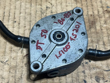 Cargar imagen en el visor de la galería, DT 50 65 hp Suzuki 15100-95201 FUEL PUMP 1980-1983 TWO STROKE