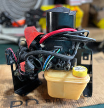 Load image into Gallery viewer, Mercury Mercruiser Bravo 1 865380A25 TILT/TRIM PUMP ASSY I/O Sterndrive SAE-J11711 with reservior, trim relays, holder like new mercruiser 1986 to present 3.0, 4.3, 5.0. 5.7, 7.4 liter alpha, bravo