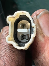 Cargar imagen en el visor de la galería, DF 30 25 hp Suzuki STARTER MOTOR RELAY 31800-94L00 four stroke 2015-2020