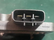 Cargar imagen en el visor de la galería, DF 200 175 150 hp Suzuki voltage RECTIFIER REGULATOR ASSY 32800-96J00 four stroke 2007-2024