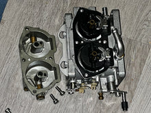 Load image into Gallery viewer, 115 130 hp Yamaha CARBURETOR #2 bottom 6E5-14301-16-00 two stroke 2002