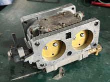 Cargar imagen en el visor de la galería, 150 135 175 hp Mercury CARBURETOR SET 3326-828272-C .096 jets 1347-5427-c 1347-7561 46-10799 two stroke v6 some compatibility 1979-1992