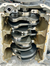 Cargar imagen en el visor de la galería, BF 225 200 175 hp Honda CYLINDER BLOCK ASSY 12000-ZY3-436ZA CRANKSHAFT 13310-RGL-A00 four stroke 2007-up