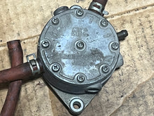 Load image into Gallery viewer, DT 150 175 200 225 hp Suzuki FUEL PUMPS 15100-87D10 15200-87D10 two stroke EFI 1988-2000