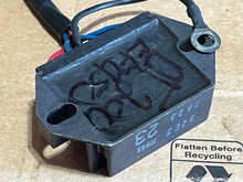 Cargar imagen en el visor de la galería, DT 200 150 HP efi Suzuki 32800-92E30 Regulator Rectifier ASSY 1998-2003