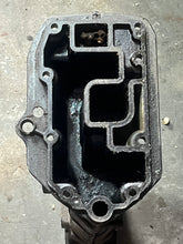 Cargar imagen en el visor de la galería, DF 30 hp Suzuki DRIVESHAFT HOUSING 20” long 52110-94L11-YAY four stroke 2018