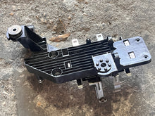 Load image into Gallery viewer, f 115 hp Yamaha ecu BRACKET 6EK-81948-00-00 four stroke 2014-2018