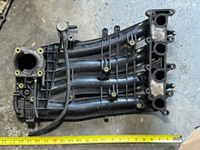 Cargar imagen en el visor de la galería, DF 175 150 hp Suzuki INTAKE MANIFOLD 13110-96J00 four stroke 2006-2010 some compatibility 200 hp
