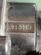 Load image into Gallery viewer, 150 175 hp Johnson Evinrude CARBURETOR 433449 0433449 bowl 333525 0333525 with 318694 56D JET two stroke