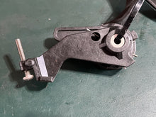 Lade das Bild in den Galerie-Viewer, 8 HP Mercury 421592 THROTTLE LEVER INTERLOCK, 421631 Control LEVER, 421662 ACTUATOR oem TWO STROKE