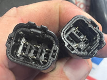 Cargar imagen en el visor de la galería, DT 225 hp suzuki efi ICM Ignition Control Module unit 92E2 f8t30293 32910-92e20  sup: 32910-92E00 two stroke