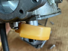 Load image into Gallery viewer, 90 hp Tohatsu CARBURETOR SET 3L9032000 9032070 9032100 TWO STROKE 1996-2002 90AB