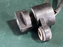 Cargar imagen en el visor de la galería, DT 140 115 hp Suzuki IGNITION TIMING SWITCH ASSY 37920-87D00 tps NLA electrical Two Stroke 1986-1990