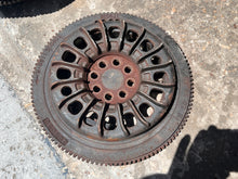 Cargar imagen en el visor de la galería, damage wheel DF 250 hp Suzuki 32102-93J01 FLYWHEEL four stroke 2004-2011 compatible 200 - 300 hp 11 5/8ths
