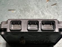 Cargar imagen en el visor de la galería, 150 175 200 hp Yamaha 68F-8591A-20-00 ENGINE CONTROL UNIT ASSY L Z VZ hpdi OEM 2002-2003 OEM